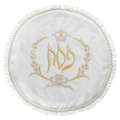 Round Matzah cover for Passover Seder 